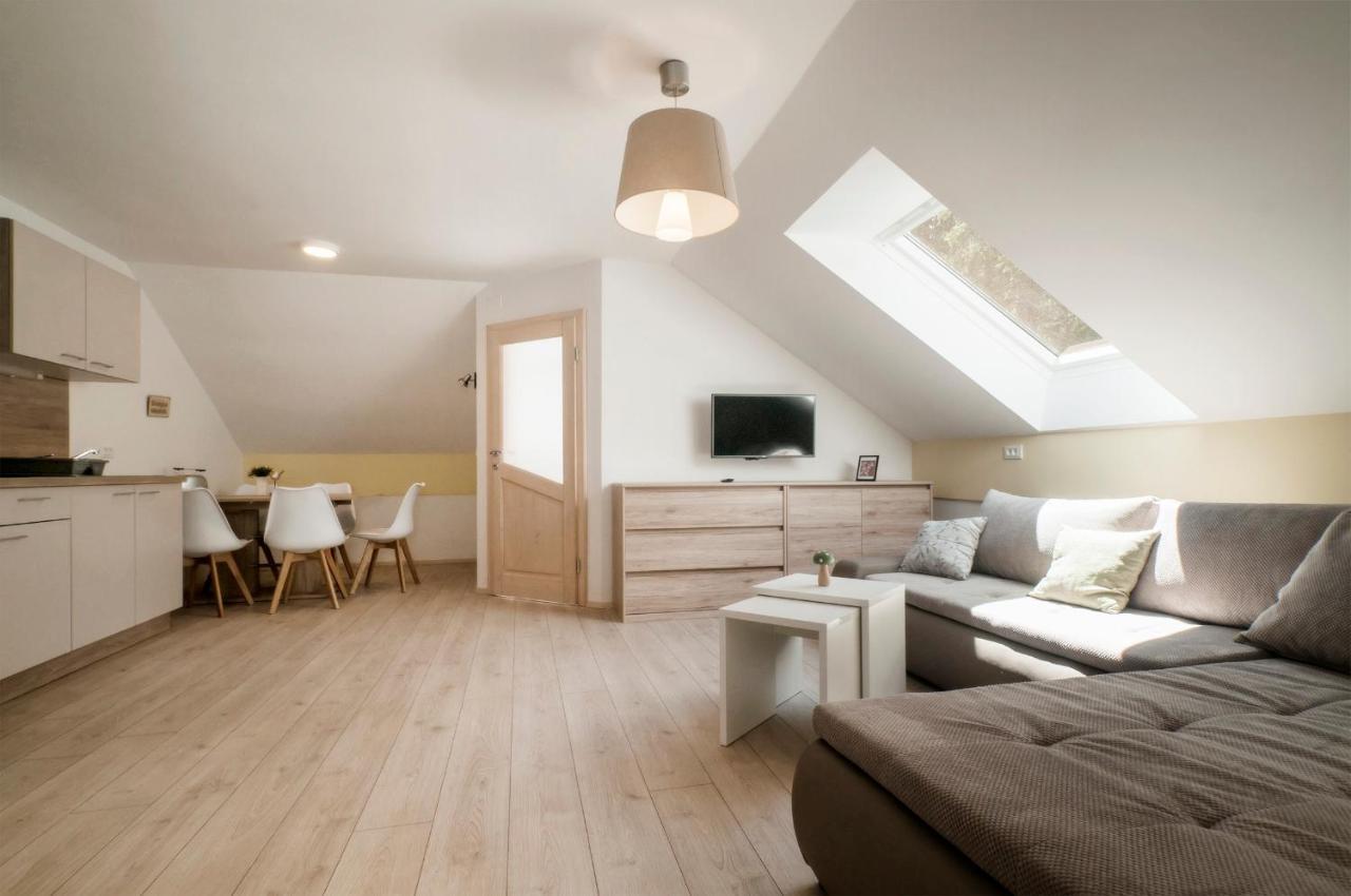 Apartments Villa Vesna Pokljuka Goreljek Екстериор снимка